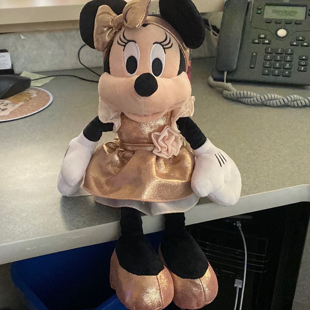 Minnie mouse, plush doll